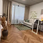Vapartment Nova Vajnorska , Private Parking Apartment Bratislava