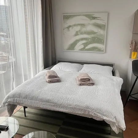 Vapartment Nova Vajnorska , Private Parking 브라티슬라바