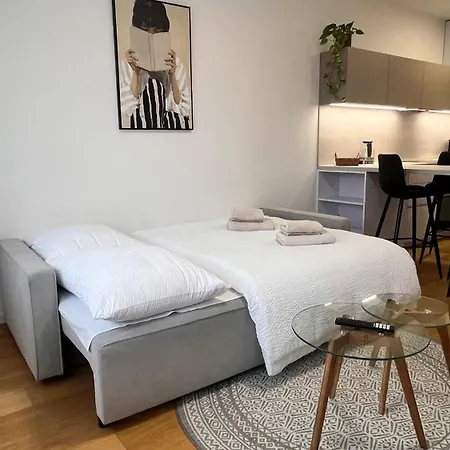 Vapartment Nova Vajnorska , Private Parking 아파트 *