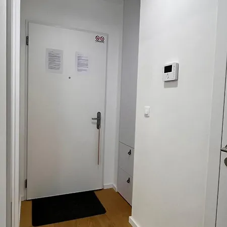아파트 Vapartment Nova Vajnorska , Private Parking 브라티슬라바