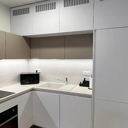 Vapartment Nova Vajnorska , Private Parking Apartment Bratislava