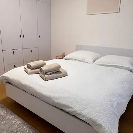 Vapartment Nova Vajnorska , Private Parking * Bratislava