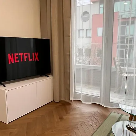 Vapartment Nova Vajnorska , Private Parking Apartment Bratislava