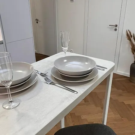 Διαμέρισμα Vapartment Nova Vajnorska , Private Parking *