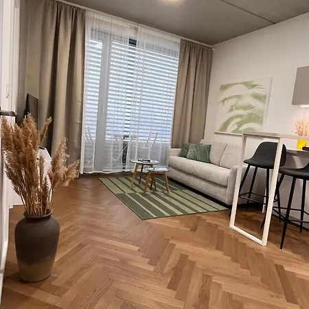 Vapartment Nova Vajnorska , Private Parking Apartment Bratislava