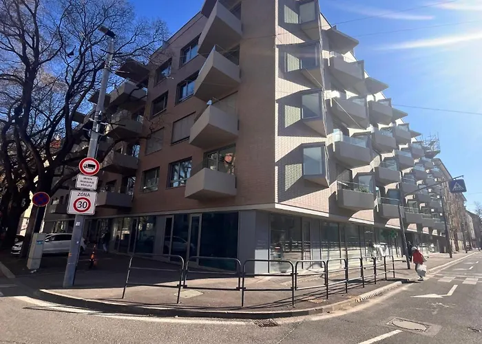 Vapartment Nova Vajnorska , Private Parking