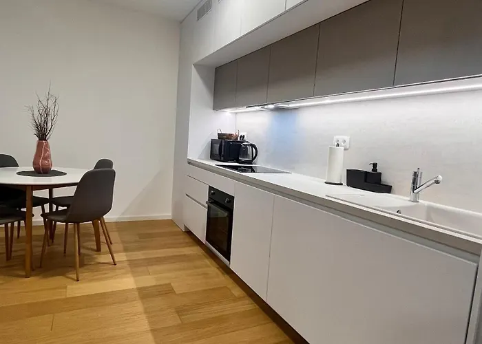 Vapartment Nova Vajnorska , Private Parking 브라티슬라바
