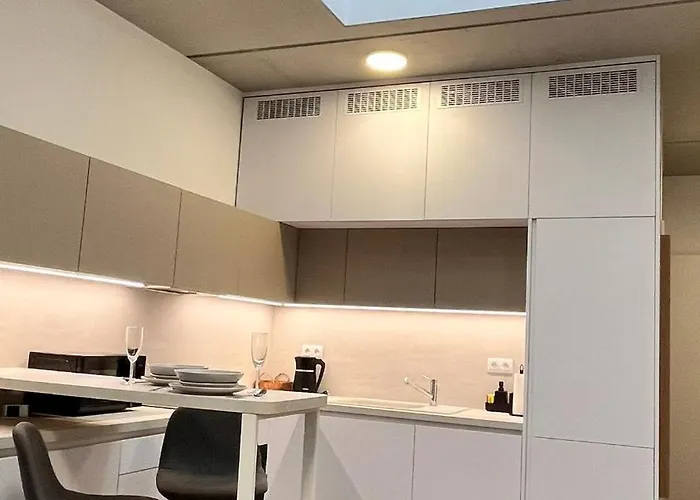 Vapartment Nova Vajnorska , Private Parking 브라티슬라바