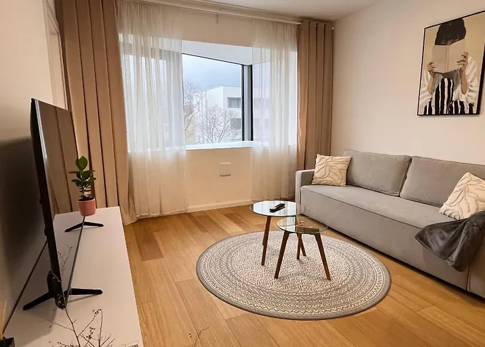 Vapartment Nova Vajnorska , Private Parking דירה *