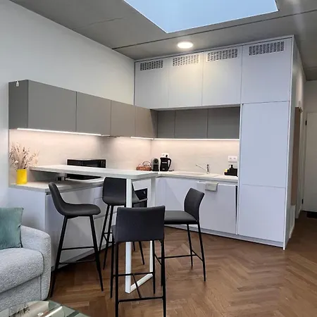 Apartman Vapartment Nova Vajnorska , Private Parking *